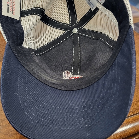 Cleveland Indians Wahoo Womens Hat - Picture 5 of 8